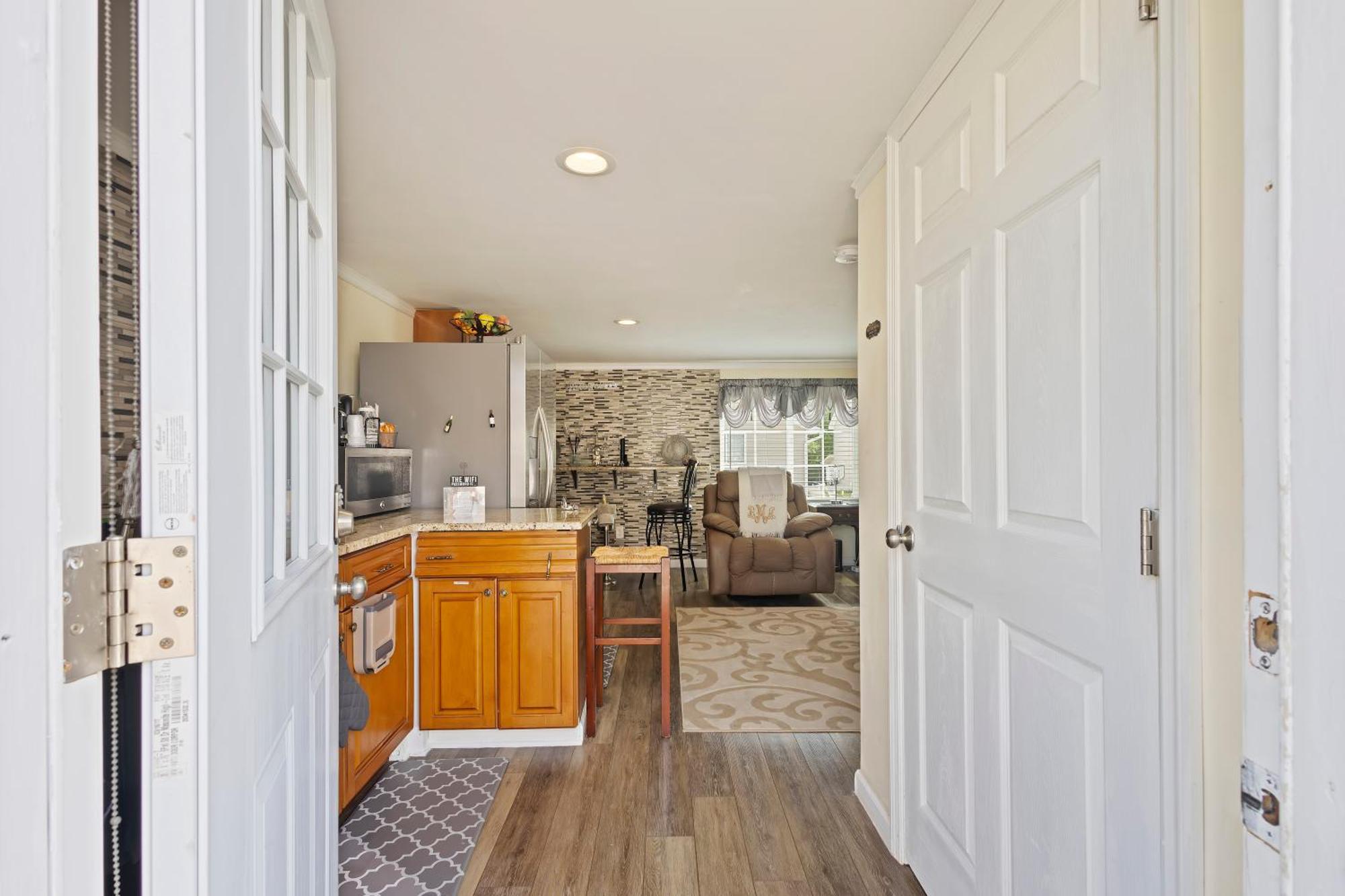 Apartment C & N *